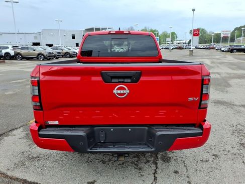 Certified 2024 Nissan Frontier SV w/ Technology Package RWD image 17