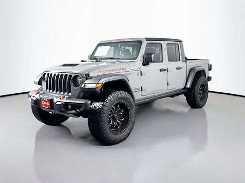 Used 2020 Jeep Gladiator Mojave AWD/4WD image 1