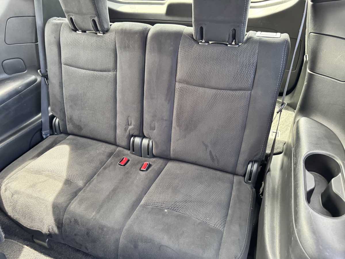 Used 2016 Nissan Pathfinder S FWD image 28