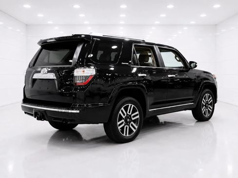 Used 2015 Toyota 4Runner Limited AWD/4WD image 5