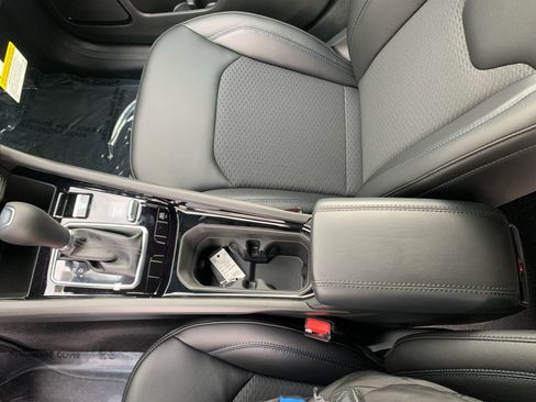 New 2026 Jeep Compass Latitude AWD/4WD image 14