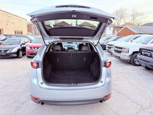 Used 2018 MAZDA CX-5 Touring image 9