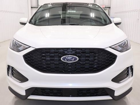 Certified 2023 Ford Edge ST-Line w/ Cargo Accessory Package image 5