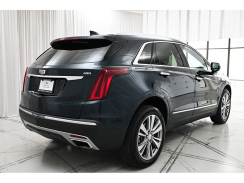 Used 2024 Cadillac XT5 Premium Luxury FWD image 7