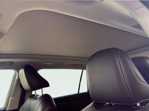 Used 2020 Toyota Highlander Platinum image 15