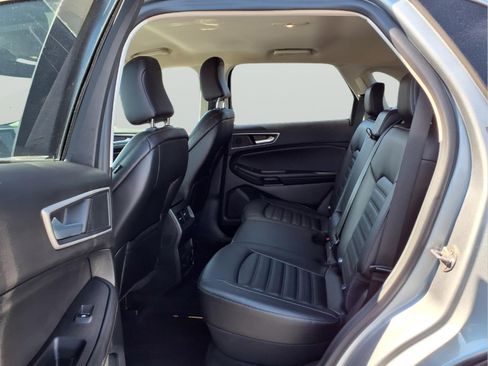 Used 2023 Ford Edge SEL w/ Convenience Package image 11