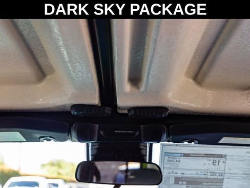 New 2025 Jeep Gladiator Sport image 17