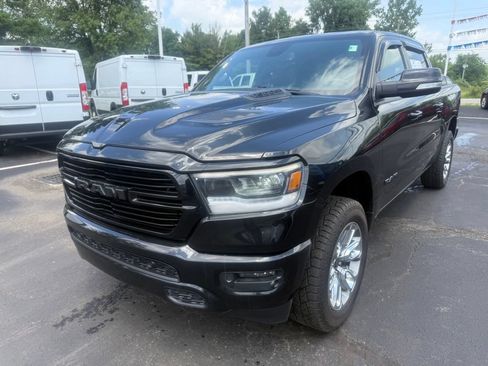 Used 2019 RAM 1500 Sport w/ Level 2 Equipment Group AWD/4WD image 3