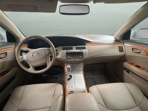 Used 2006 Toyota Avalon XLS FWD image 10