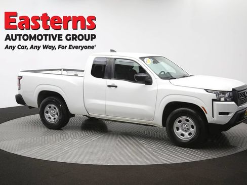 Used 2022 Nissan Frontier S RWD image 48