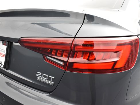 Used 2018 Audi A4 2.0T Premium Plus w/ Premium Plus Package image 7