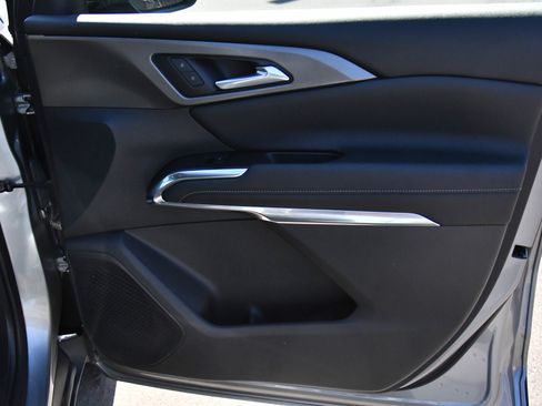Used 2024 Chevrolet Traverse LT FWD image 53