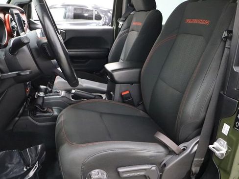 Used 2020 Jeep Wrangler Rubicon image 10