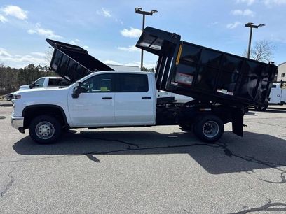 New 2025 Chevrolet Silverado 3500 W/T w/ WT Convenience Package