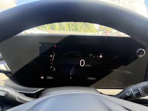 Used 2024 Buick Envista Avenir FWD image 32