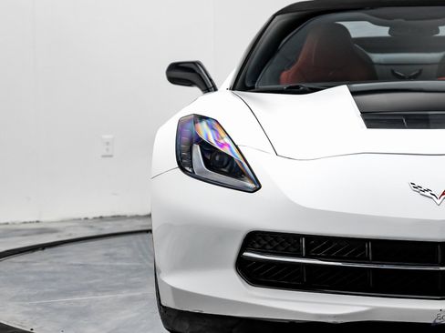 Used 2014 Chevrolet Corvette Z51 3LT Performance Exhaust GT w/ 3LT Preferred Equipment Group image 34