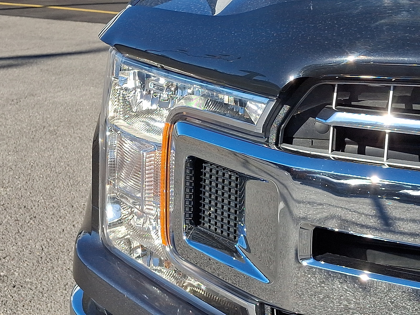 Used 2020 Ford F150 XLT w/ Equipment Group 302A Luxury AWD/4WD image 9