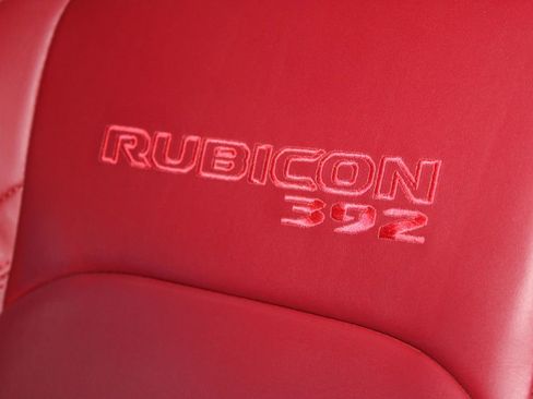 Used 2024 Jeep Wrangler Unlimited Rubicon 392 image 34