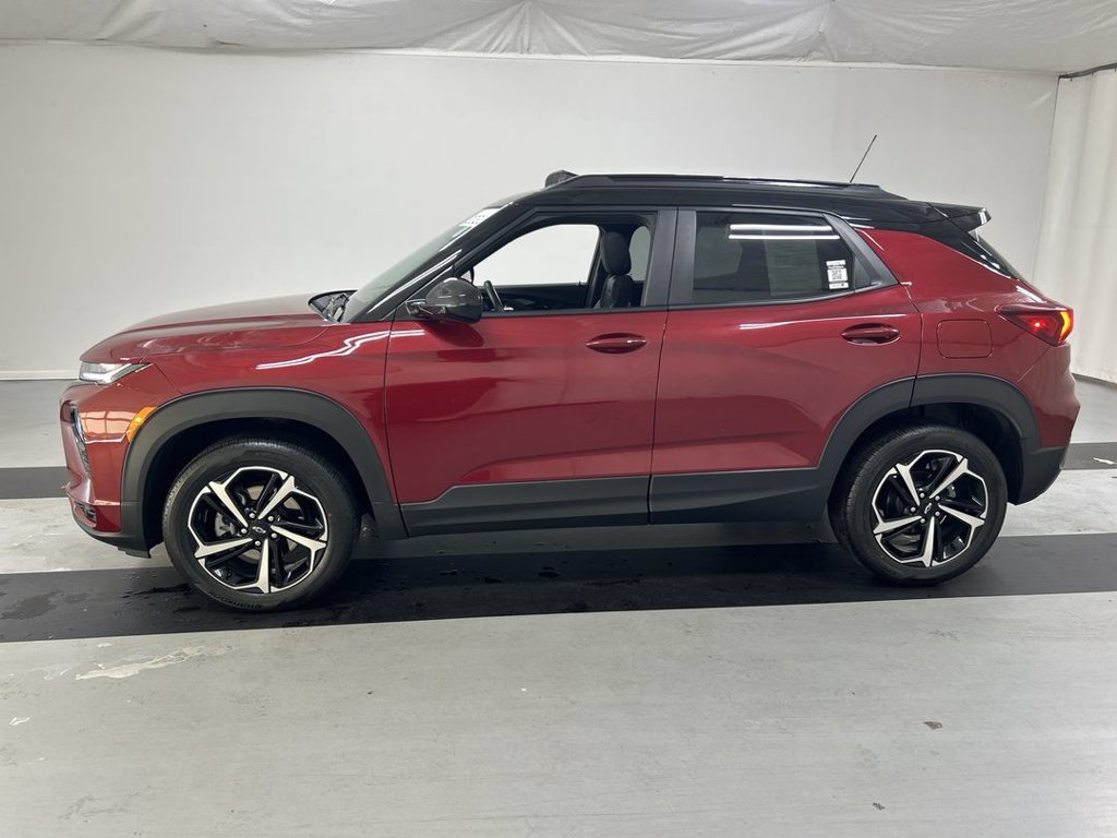 Certified 2023 Chevrolet TrailBlazer RS w/ Sun and Liftgate Package AWD/4WD image 6