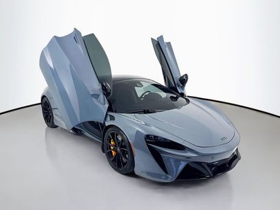 Used 2024 McLaren Artura