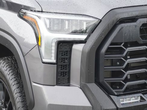 Used 2022 Toyota Tundra Limited w/ TRD Off-Road Package AWD/4WD image 3