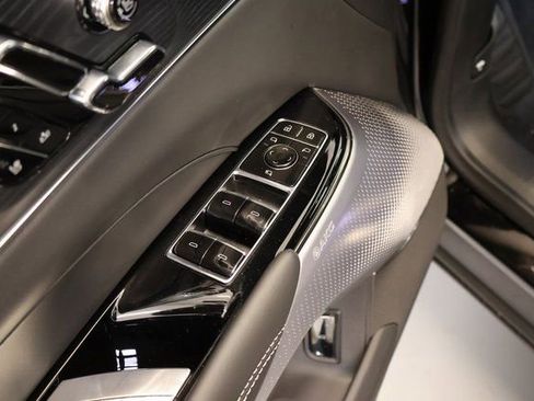 New 2026 Cadillac Lyriq Signature Luxury image 8