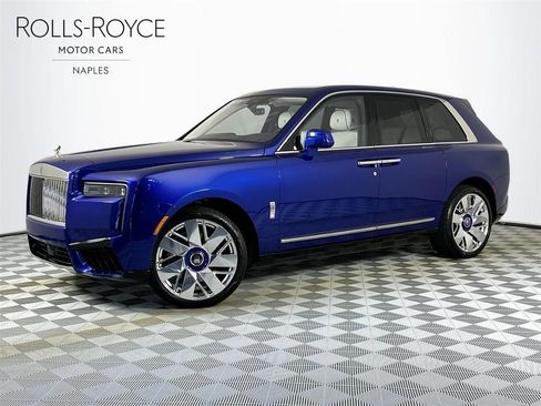 Certified 2025 Rolls-Royce Cullinan AWD/4WD image 1