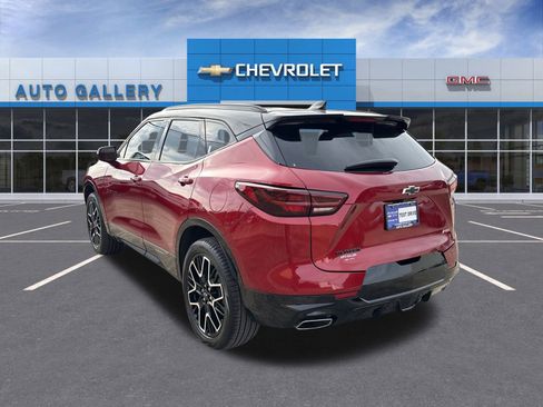 Certified 2023 Chevrolet Blazer RS w/ Driver Confidence II Package image 8