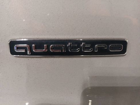 Used 2022 Audi Q7 3.0T Premium Plus AWD/4WD image 17