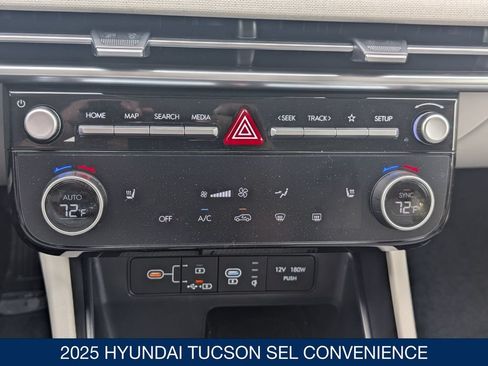 Used 2025 Hyundai Tucson SEL AWD/4WD image 23