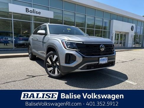 New 2025 Volkswagen Atlas Cross Sport SE image 1