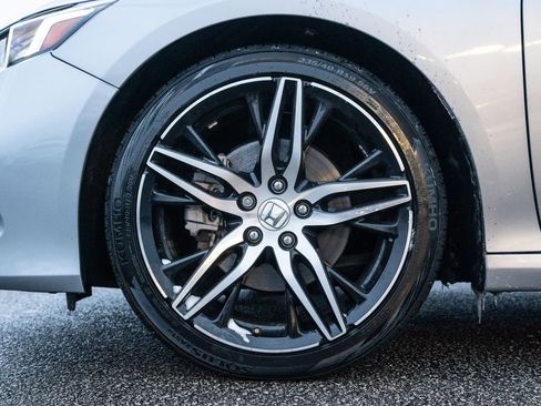 Used 2021 Honda Accord Touring image 13