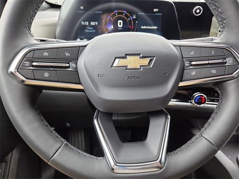 New 2026 Chevrolet Equinox LT image 32