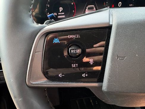 Used 2025 Nissan Murano SV AWD/4WD image 13