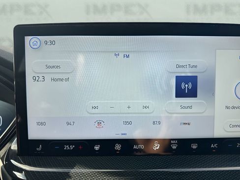 Used 2023 Ford Escape ST-Line Select w/ Tech Pack #2 image 19