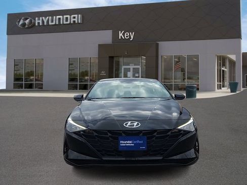Certified 2023 Hyundai Elantra SEL w/ Convenience Package FWD image 7