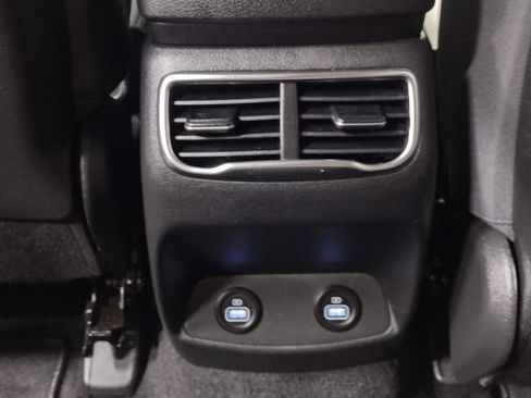 Certified 2023 Hyundai Santa Fe SE image 31