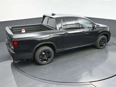 New 2026 Honda Ridgeline Black Edition image 32