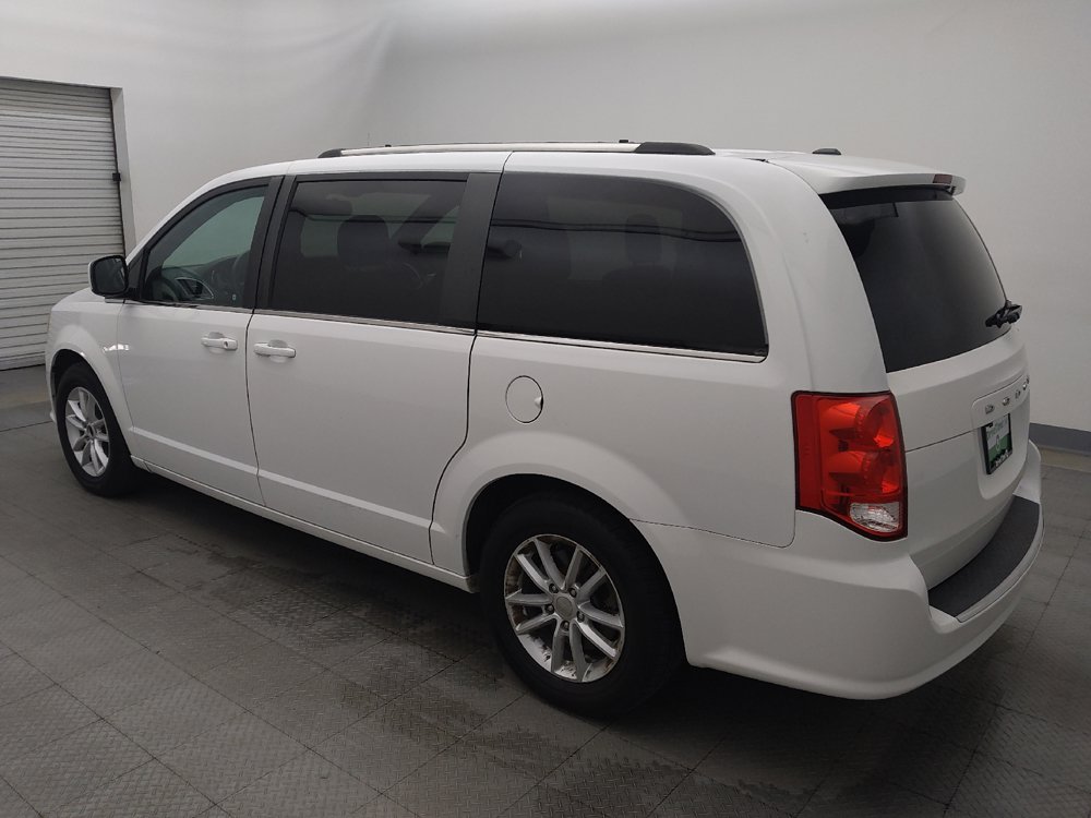 Used 2019 Dodge Grand Caravan SXT FWD image 3
