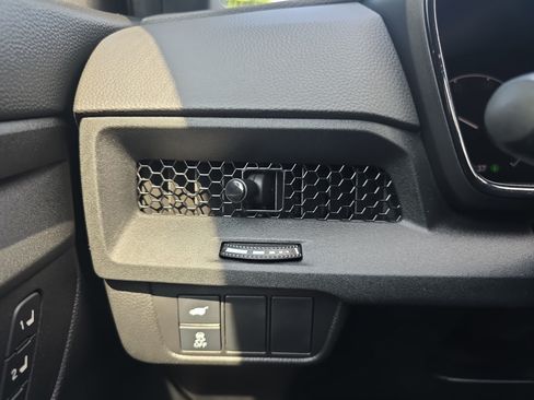 Used 2024 Honda CR-V Sport-L image 25