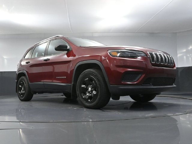 Used 2019 Jeep Cherokee Sport w/ Cold Weather Group AWD/4WD image 42