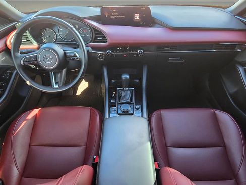 Used 2025 MAZDA MAZDA3 Hatchback w/Premium Plus Pkg image 26
