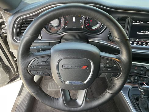 Used 2018 Dodge Challenger SXT Plus image 28