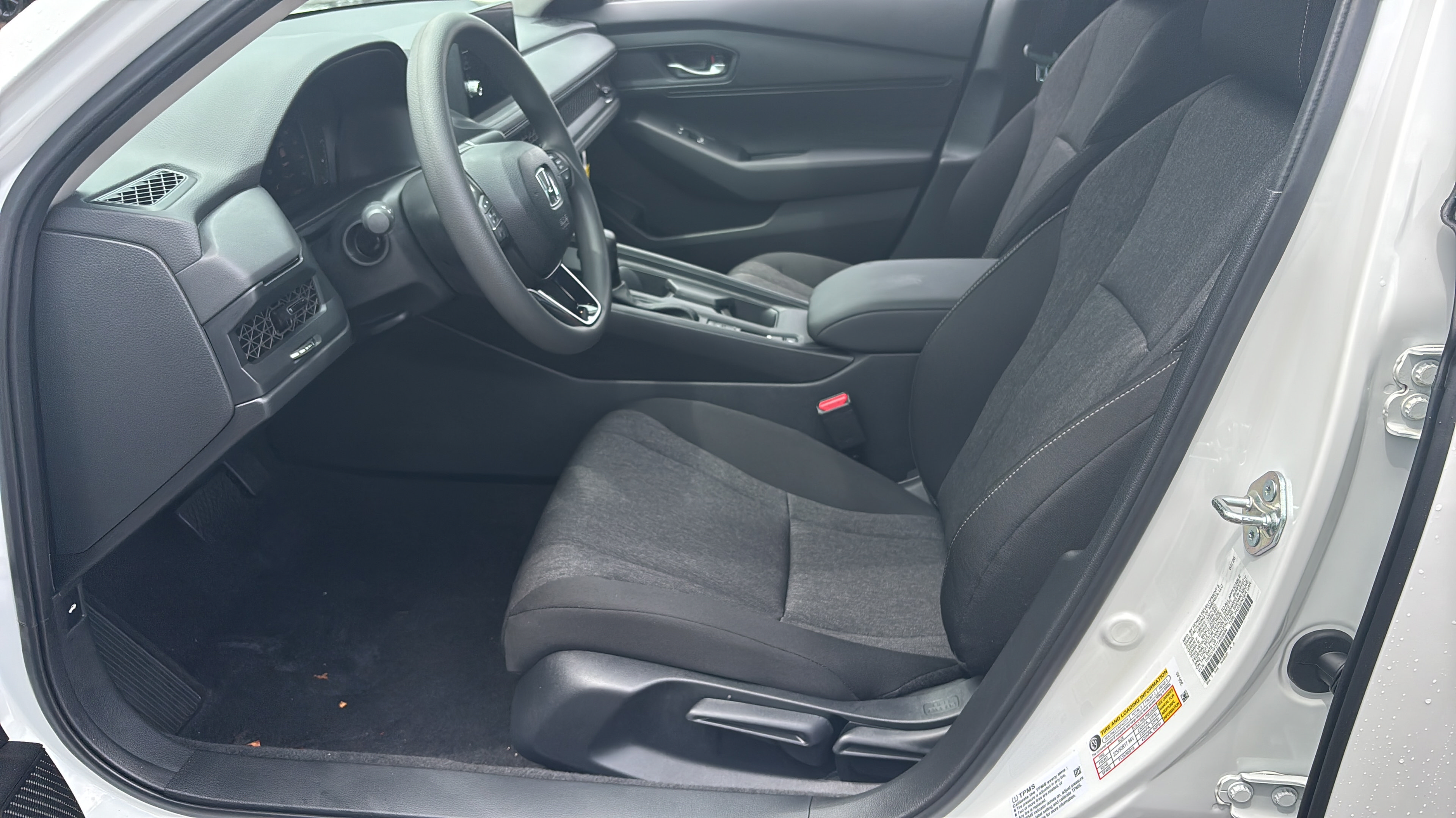 New 2026 Honda Accord LX image 9