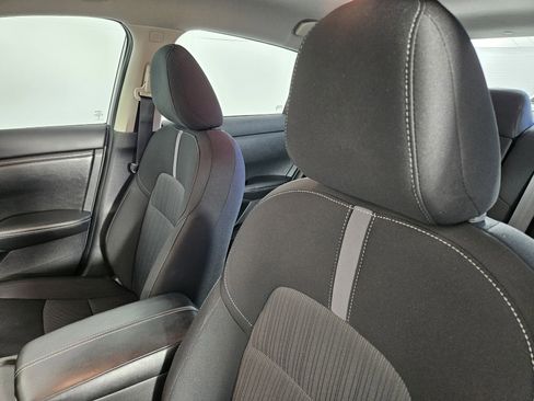 Used 2022 Nissan Sentra SV w/ Trunk Package FWD image 19