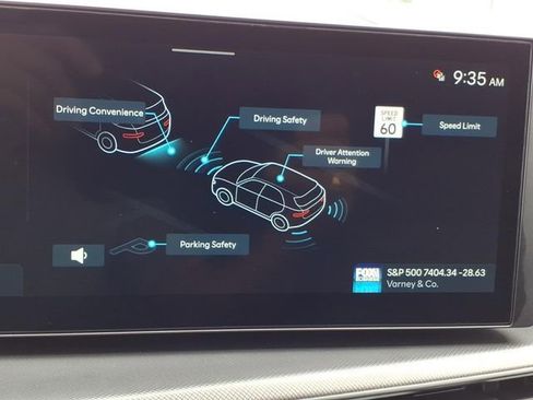 New 2026 Hyundai Santa Fe SEL FWD image 10