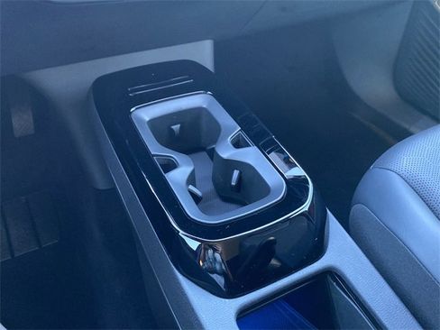 Used 2022 Volkswagen ID.4 Pro S w/ Gradient Package image 27