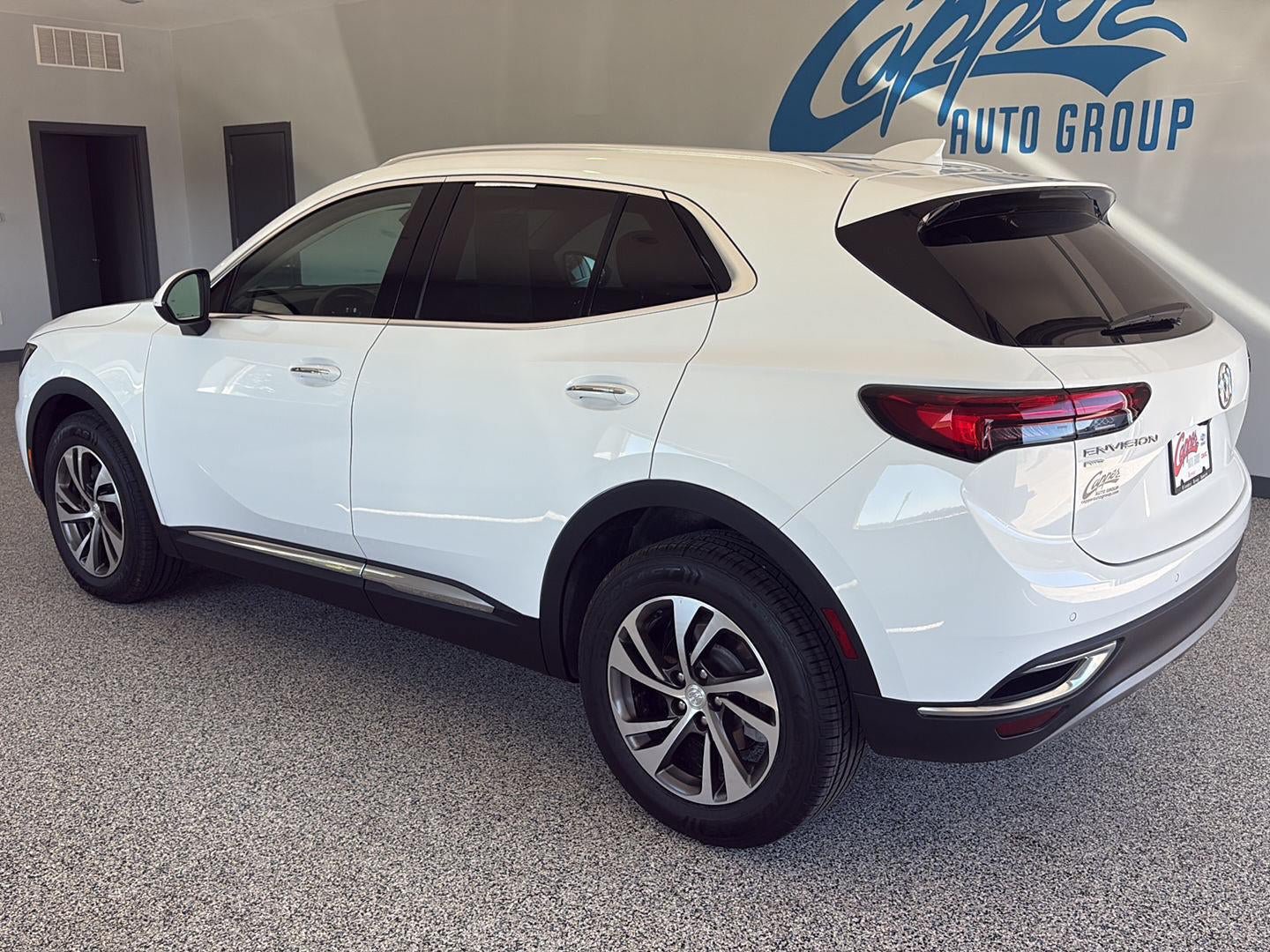 Used 2021 Buick Envision Essence AWD/4WD image 2