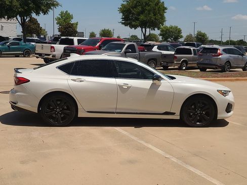 Used 2021 Acura TLX w/ Technology Package FWD image 4