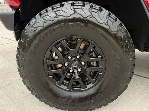 Used 2025 Ford Bronco Raptor w/ Interior Carbon Fiber Pack AWD/4WD image 62